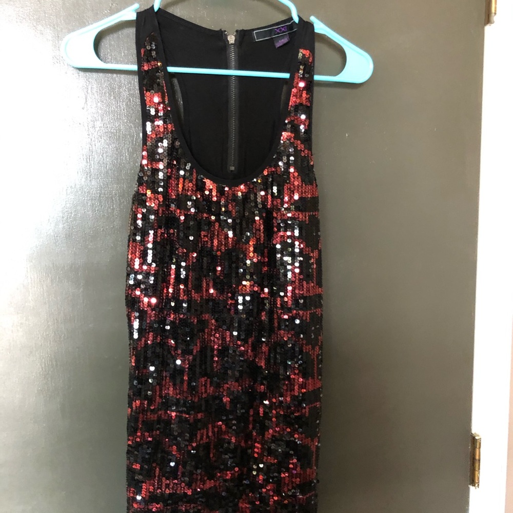 Xxi brand sequin tank